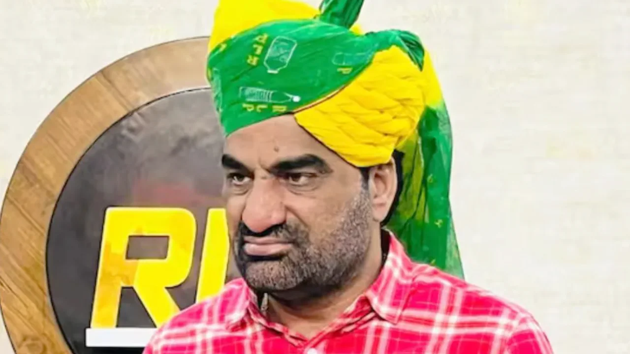 hanuman-beniwal-hunkar-sabha-bharatpur-cm-chair-statement-vasundhara-congress-attack-2025