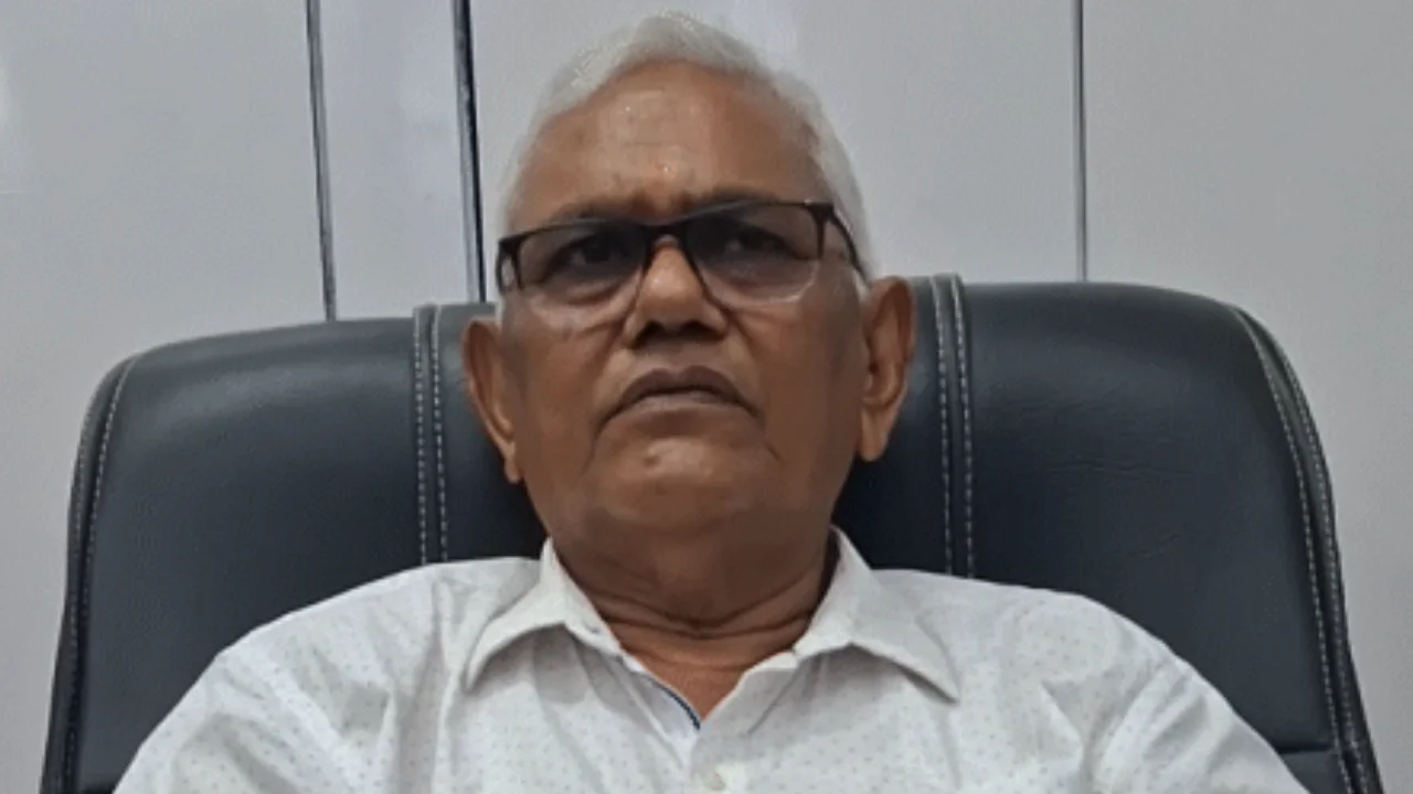 71-year-old-retired-manager-passes-ca-exam-inspiring-story