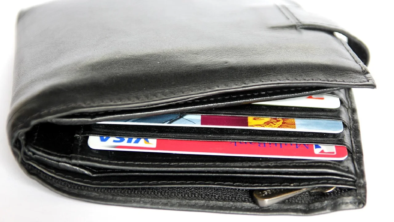 credit-card-limit-kitni-honi-chahiye-income-ke-hisab-se