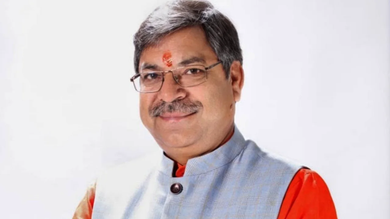 poonia-ka-jawab-constitution-nahi-congress-khatre-mein